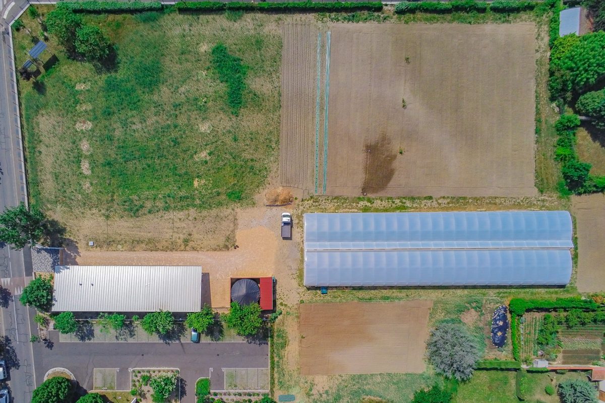 Vue aérienne d'une ferme urbaine